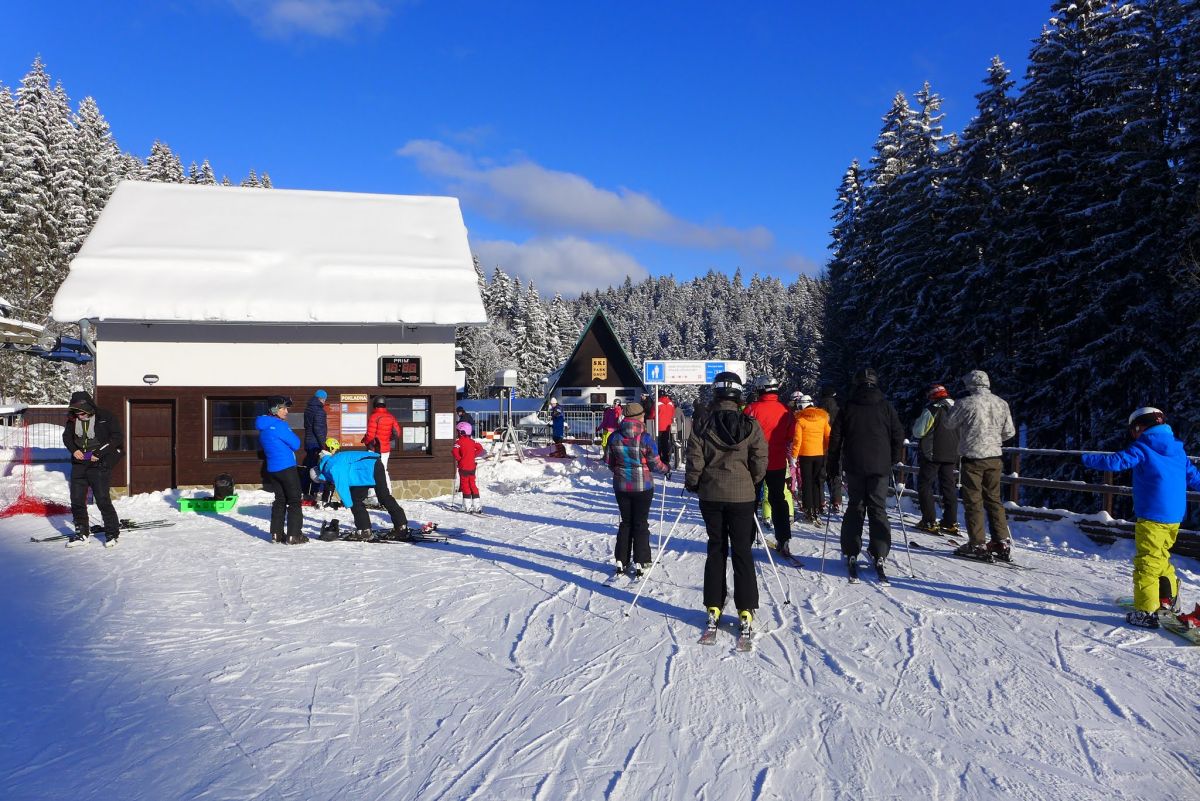 SKI PARK GRU� STAR� HAMRY