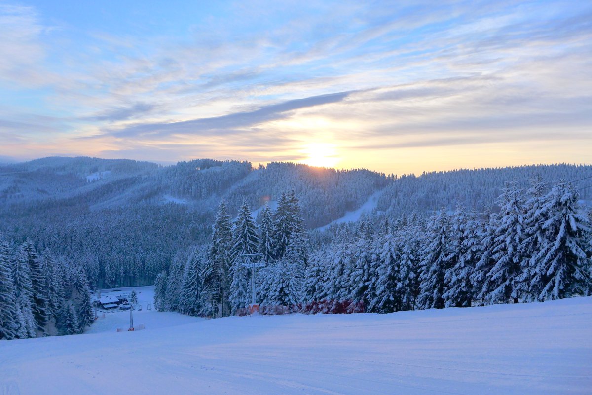 SKI PARK GRU� STAR� HAMRY