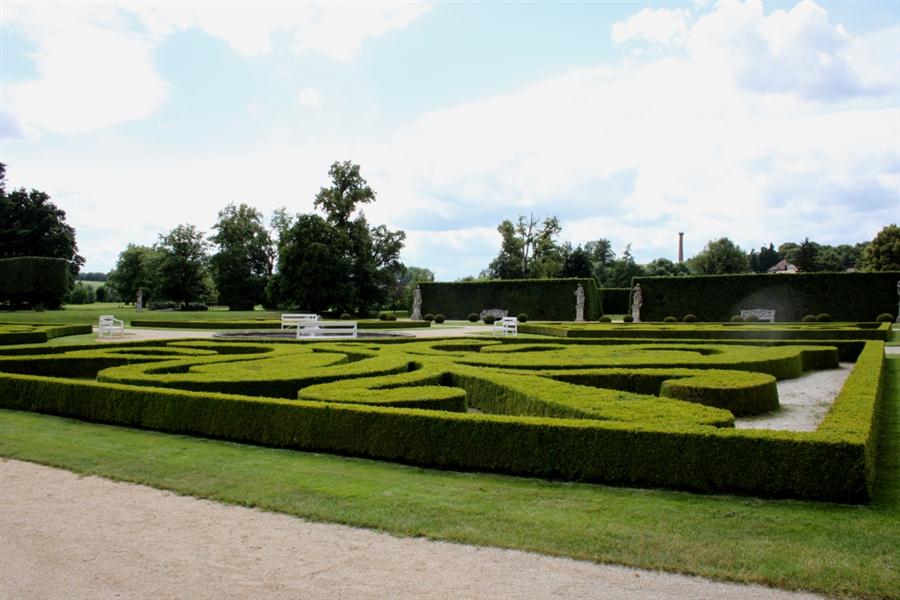 Park z�mku Jarom��ice nad Rokytnou