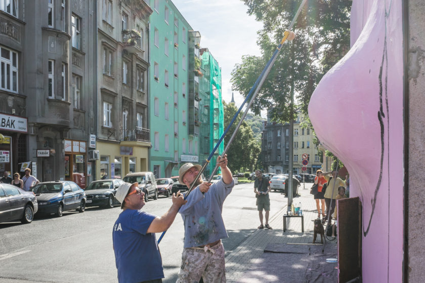 DESKA V �ST� NAD LABEM