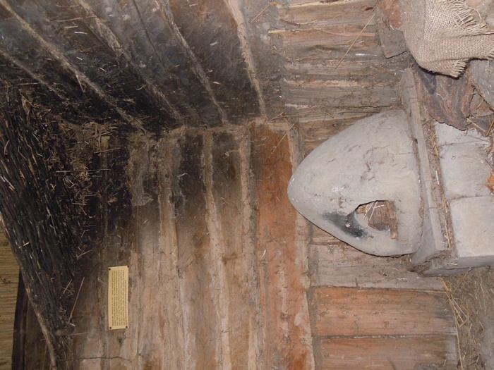 M�STSK� PAL�C TEMPL MLAD� BOLESLAV