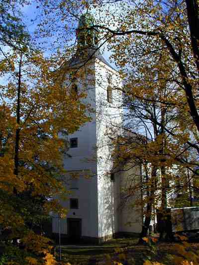 KOSTEL SV. PROKOPA V HODKOVIC�CH NAD MOHELKOU