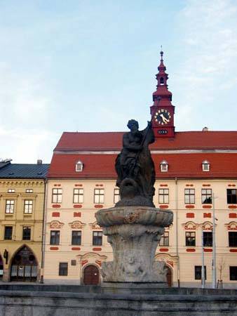 Jihlava - ka�na a radnice