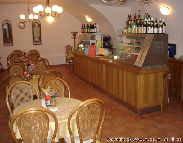 REGION�LN� MUZEUM M�LN�K