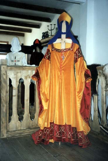KUM�T DOMA�LICE - HISTORICK� REPLIKY, UM�LECK� �EMESLA